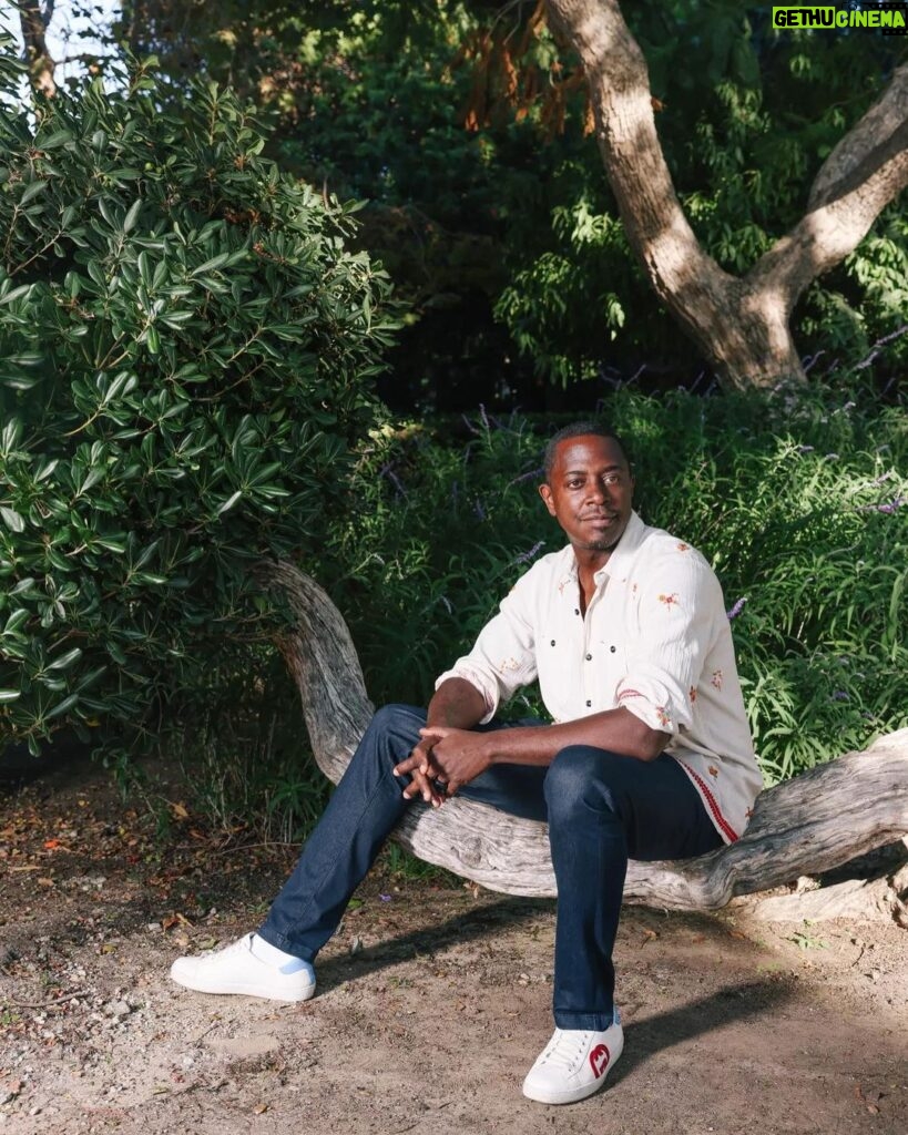 Sanford Biggers Instagram - 🙏🏿to @cmonstah for the beautiful interview for @latimes. Thanks to @dania_maxwell for capturing the moment 📸 and @ocmamuseum for the invitation. #studiosanfordbiggers #ocma #latimes #sculpture OCMA / Orange County Museum of Art