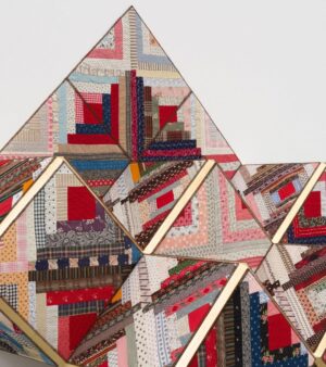 Sanford Biggers Instagram - 👁️ “Phantasos” at Booth B12 @marianneboeskygallery 
#artbaselmiami2022

Phantasos, 2022
Antique quilt, birch plywood, gold leaf.
53 3/4 × 54 1/2 x 26 in
136.5 × 138.4 × 66 cm

#studiosanfordbiggers #quilting #history
