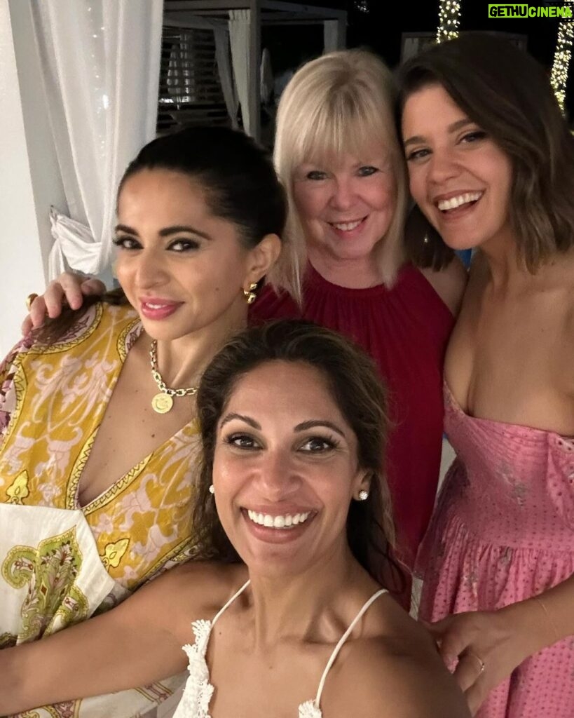 Sangita Patel Instagram - Wrap up to an amazing GIRLS TRIP 🥰 Things we did A - shared every dish including dessert (lava cake 🤤) B - jacuzzi everyday at 4 pm (our therapy sesh) C - woke up 7 am to take in the view of the ocean D - went for a walk on the beach soaked our feet in the ocean E - supported one another on future dreams F - laughed a lot…even cried a bit, cursed a lot! And oh, watched a Bollywood movie simultaneously on the plane (Ram-leela) Morgan’s first time! Can’t wait for the next time…who wants to come 😉😂 my bucket is full #blessing #minivacay #girlstrip Providenciales, Turks And Caicos Islands