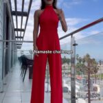 Sangita Patel Instagram - It’s #FITNESSTUESDAY !!! Challenge 1 or 2? Which one will you try 😁🤷🏽‍♀️ Namaste challenge OR frog challenge! Schedule is a little crazy so why not do it in a jumpsuit and heels 😂 Love to see your attempts, good luck 🥰 #Fitness #MakeItFun #GetMovin #FitnessChallenge #MOTIVATE #Smile #mobility
