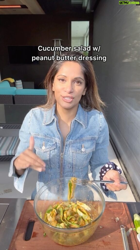 Sangita Patel Instagram - Back at it🥰 Another AWESOME salad - Cucumber salad w/ peanut butter dressing say what?! 🥒 Am I enjoying this…oh ya! Definitely try this as a side dish with your protein. Love finding healthy options that invigorates your taste buds 🥰 Thanks @littlefatboyfrankie for the idea! Enjoyed every bite! #CookinWSangi #cucumbersalad #ChilliCrisp #salad