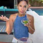 Sangita Patel Instagram - Masala Corn Salad 🌽 Refreshing and flavourful 🥰 This brings back memories, I haven’t been to India in like 21 years but this side dish takes me back…I love CORN! Veggies 2 cups of cooked corn 1/2 cup chopped onion 1/2 cup chopped tomato 1/2 cup finely chopped cucumber 1 green chili finely chopped Spices 1/2 tsp cumin powder 1/2 tsp chaat masala (optional) 1/4 tsp chilli powder Black salt to taste 1 tsp sesame oil (optional but I love it) Half a lime (trick put in the microwave for 20 secs, get a lot more juice) Top with cilantro 🌿 #CornSalad #Masala #SideDish #Yummy