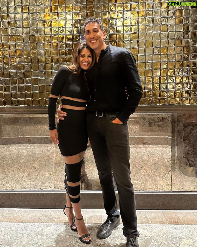 Sangita Patel Instagram - Celebrating 20 💍 Mom and dad went out to play! The perfect night out, hilarious how we sat down for dinner and the first thing we talked about is the kids, texting the kids and I said nope…how is my man, lol. I gave Sam a special gift, surprise - ahhh🥰 So even number anniversaries I plan it and odd is his and I’m not great at making plans but @stregistoronto saved the day, you went beyond, from the beautiful note, special dinner at @louixlouis - The 13 layer CAKE 🍰 Thank you. I night I won’t forget, means so much ❤️ Cheers 🥂 #Celebrating #DateNight #Anniversaries
