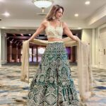 Sangita Patel Instagram - That’s ME! On the catwalk, representing 💪🏽 When @vickymilner6 asked me to walk the runway in an Asian design I couldn’t have been more proud. Full circle with @lotusbloomofficial who dressed my girls for wedding season, how this relationship has flourished! So proud and happy for you. Now, This DRESS, insane and heavy! Funny story - the dress was so heavy I had a a beautiful male model help me down the stairs and then the MUSIC, got me pumped so you know me…I danced (swipe left) thanks @amandabrugel 💃🏽 Thank you to all those who came out to support lil ole me, meant so much😊 #MomentsIWillCherish #CanadianFashion @fairmontroyalyork 🥰 Fairmont Royal York