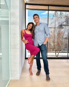Sangita Patel Instagram - Mom and dad are going out 🥰❤️ First date this year…it’s been a busy 2024! After 20 years of marriage I look forward to time with my #1 - he knows no matter how full I am, there is always room for dessert 😂 he know if it’s a molten cake I ain’t sharing! Found this pink dress in my closet, love the colour, feels like Spring, yo this weather is insane! #Smile #MyMan ❤️