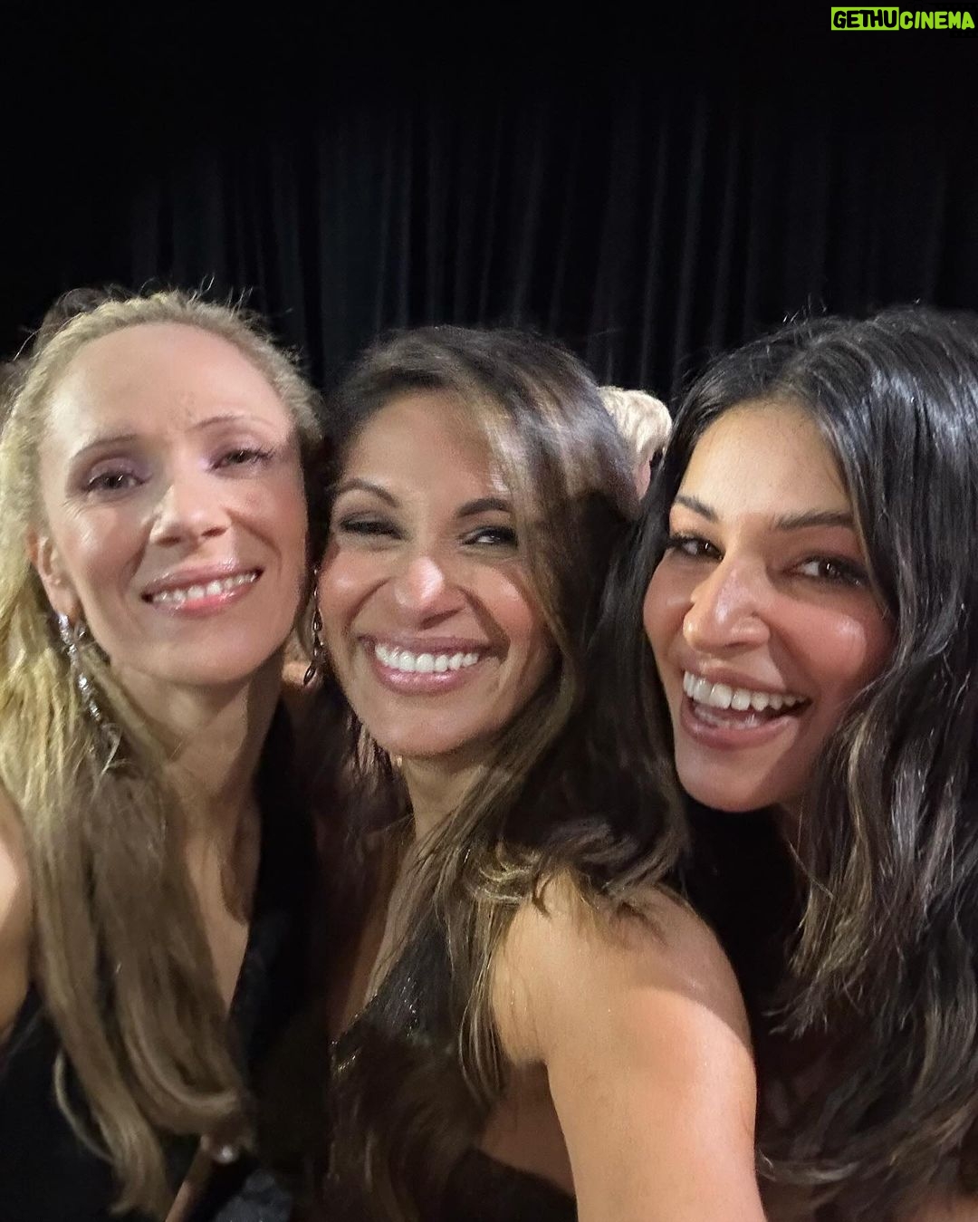 Sangita Patel Instagram - OPRAHHHHHHHH! FINALLY I met the legend, what a way to start this trip. Like come on, positive juju…MANIFEST! I was turning to go to my table and there she was, quick chat and she took my hand said let’s turn toward the light for the photo. Little did I know it was captured on camera and aired on the CC, thanks to everyone who texted/DMd me that moment. Did I mentioned I met @oprah - I feel this is a sign❤️🥰 AND caught up with @dualipa the one and only @traceeellisross and so wonderful seeing you @richamoorjani get it girl!🥰❤️ Great night:) thank you @criticschoice - looking forward to next year! Last photo that smile says it all ❤️ Side note: I started using a new primer under my foundation - game changer 😁 #oprah #CriticsChoice #Legend #Moments #Smile Los Angeles, California