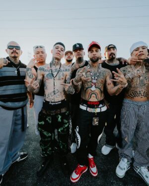 Santa Fe Klan Instagram - Así Moriré junto a mi carnal @ovi_oficial ya disponible por todos lados 🔥💀🔪🔥
🇲🇽🇨🇺🚀🌎