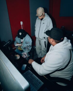 Santa Fe Klan Instagram - Pura Musica del Barrio para el Barrio!
@elmalilla_ 🔥🔥🚀🚀🇲🇽🇲🇽
#473music #santafeklan 
@aese13 📸