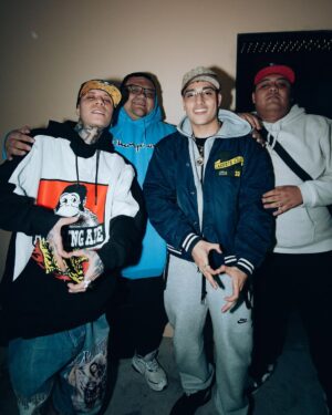 Santa Fe Klan Instagram - Pura Musica del Barrio para el Barrio!
@elmalilla_ 🔥🔥🚀🚀🇲🇽🇲🇽
#473music #santafeklan 
@aese13 📸