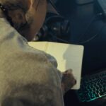 Santa Fe Klan Instagram - YA QUIERO QUE ESCUCHEN TODO LO QUE LES ANDO PREPARANDO 🔥🎶📝🎙️🔥😎 PURA MUSICA DE BARRIO🙌🏻🇲🇽 ARRIBA LA SANTA LOCOS! 💀 📹: @aese13