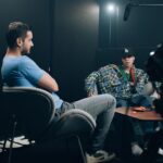 Santa Fe Klan Instagram - Ya se encuentra disponible la entrevista con mi carnal @adrianmarcelo10 pasen a comentar y compartir raza!! Gracias por la invitación carnal! 🔥🔥🔥 #473music #santafeklan @aese13 📸