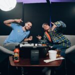 Santa Fe Klan Instagram - Ya se encuentra disponible la entrevista con mi carnal @adrianmarcelo10 pasen a comentar y compartir raza!! Gracias por la invitación carnal! 🔥🔥🔥 #473music #santafeklan @aese13 📸