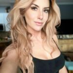 Santana Garrett Instagram - Hi.💛
