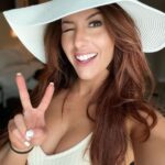 Santana Garrett Instagram - Birthday Weekend! 🤍 (Actual B-Day: Monday, May 22nd) #StayCation #Birthday weekendvibes #birthdaygirl #hotel #florida #orlando #gemini #resort