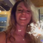 Santana Garrett Instagram – Happy New Year 🎆🥳

What goals have you set?

(I’ll tell you mine, if you tell me yours..) 😜

#happynewyear #2023 #nye #newyearseve #party #happynewyear2023 #newyearsresolution Orlando, Florida
