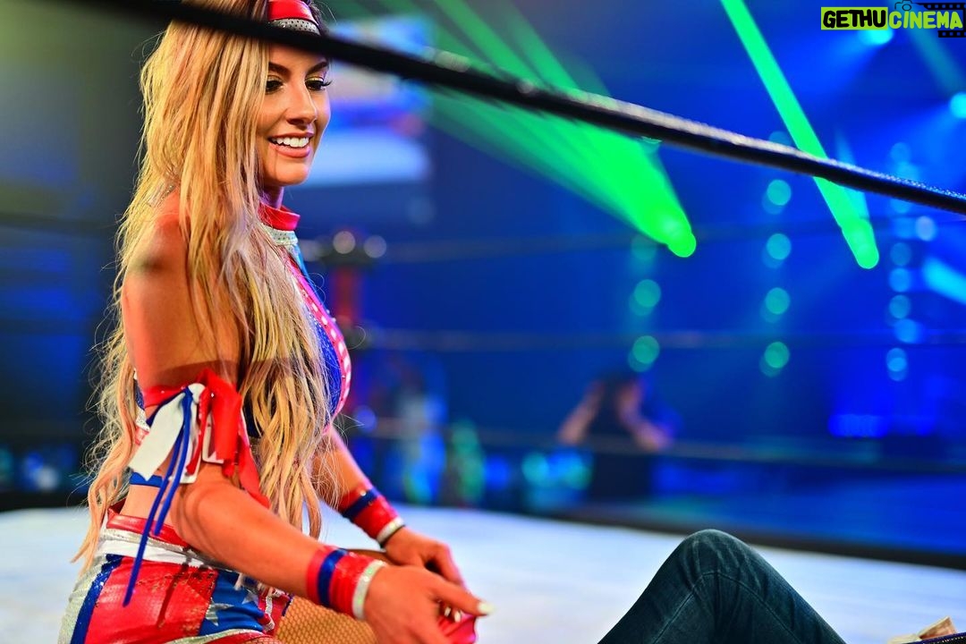 Santana Garrett - 3K Likes - ✨YPO MANIA 2022✨
Graphics: @davidwalterart
Photography @tusslemania
#YPO #FullSail #ProWrestling #Charity #YPOOrlando