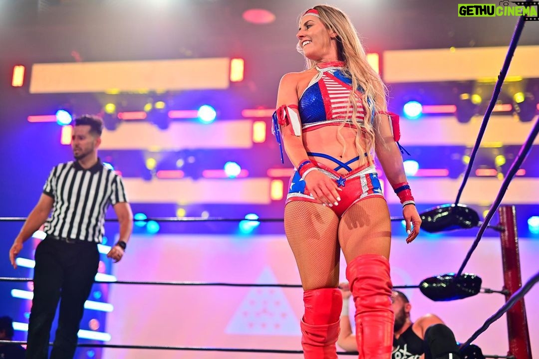 Santana Garrett - 3K Likes - ✨YPO MANIA 2022✨
Graphics: @davidwalterart
Photography @tusslemania
#YPO #FullSail #ProWrestling #Charity #YPOOrlando