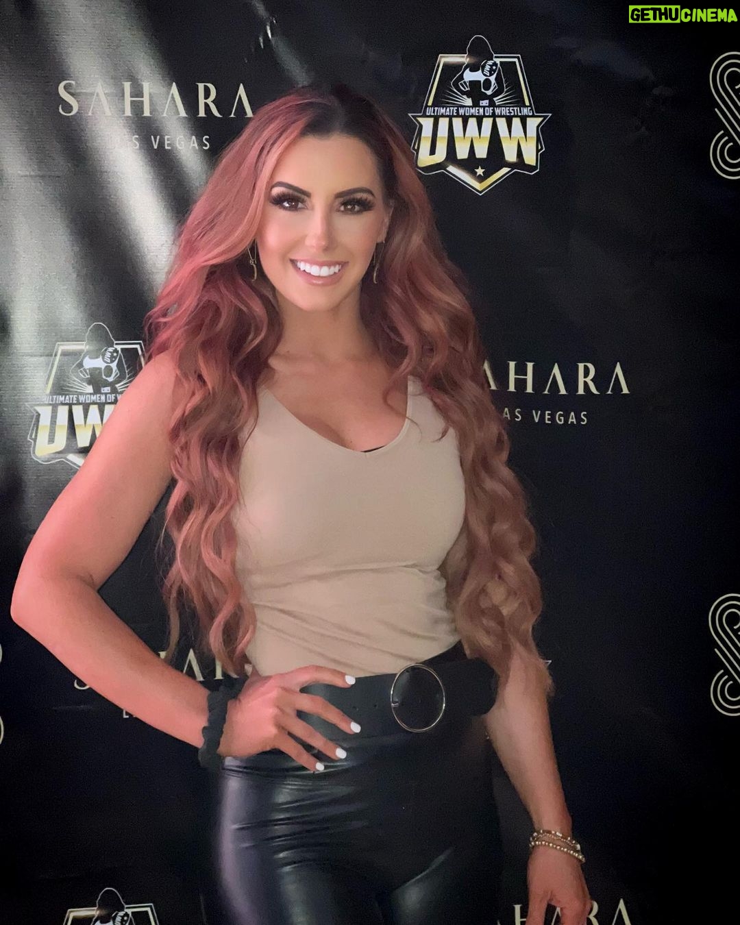 Santana Garrett - 3.2K Likes - 🙏✨😌THANKFUL 😌✨🙏
For all of the BIRTHDAY wishes coming in! Feeling the love. 💛
What a weekend..lots of flight delays & cancellations..now I’ve got a couple flights & a long layover before arriving home..
On a positive note: It was an honor being a part of the very 1st All Women’s Event in Las Vegas for @uwwfed 🙌✨
S/O to @ivelissevelez Tom, Winter, Jenni, & the rest of the UWW crew for an amazing event! 🙌
YOUR TURN—Tell me something you are thankful for..
💛💛💛
#travel #positivevibes #happy #sunday #birthday #vegas #sahara #santanagarrett