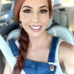 Santana Garrett Instagram - She’s a little bit country. 💛 . . QUESTION: Where’d you grow up? Where do you live now? Me: Ocala/Belleview, FL ➡️ Orlando, FL *️⃣ YOUR TURN… #overalls #ootd #potd #country #ocala #braid #weekend #weekendvibes #smalltown #selfie #saturday Ocala, Florida