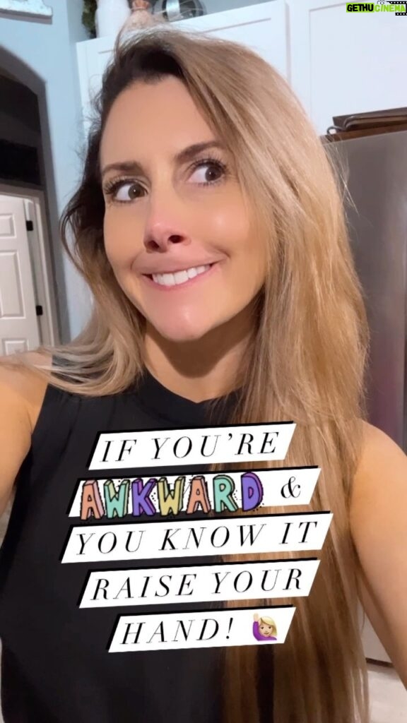 Santana Garrett Instagram - LONG story LONG.. b/c that’s the only way I know how! 😂 Anyone else playing with their plants tonight? 🪴 Anyone else do or say something awkward lately? If so, please share below! 😜⬇️ (p.s. before someone else calls me out..I know there is a spelling error on 1 of those slides..I’m not redoing it! *your) 😬🪴 #awkward #weird #reel #reelsinstagram #video #story #plantsofinstagram #plantlife #garden #lettucegrow #farmstand Winter Park, Florida