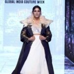 Sapna Choudhary Instagram – Desi queen @itssapnachoudhary looked very beautiful and stunning on the ramp.
She walked showstopper for designer @atulsingh_designer 

“Global India couture week”
@gicwind 
@janitbhutaniofficial 
@satyajitmohantyofficial 
@sidharrthbeheraofficial 

Show director:  @lubna.adam 

Makeup artist:  @achal_the_creative_artist 

Hair artist:  @adityamakeupartist_hairartist 

Picture credits : @_.prateek._._ 
  @utkarshtiwari_official 

Video credits : @i_m_mohitagrawal 
 

Editor :  @iamkamrankhan06 
  @oye.sidhhu

Produced by: @glowingheadproduction

#atulsingh_designer #sapnachaudhary #atulsingh #sapna #gicw #anitasingh__designer #fashion #designer #fashionshow #bollywoodfashion #fdci #lakme #fdcixlakméfashionweek #model #streetfashion The Bristol Hotel