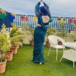 Sapna Choudhary Instagram - चोरी चोरी,चुपके चुपके 🌧️ #sapnachaudhary #desiqueen #thankgodforeverything