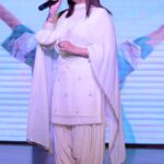 Sapna Choudhary Instagram – सपना को सपना चौधरी बनाने के लिए …. धन्यवाद 👏

Wearing @ratnavati_collection09 

#sapnachaudhary #desiqueen #haryana #positivevibes #thankgodforeverything