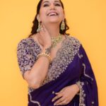 Sapna Choudhary Instagram – चोरी चोरी चुपके चुपके 🫣

Wearing @odhniworld 

#sapnachaudhary #desiqueen #saree #90slove #positivevibes #thankgodforeverything