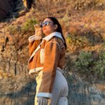 Sapna Choudhary Instagram – Love me or hate me l’m still gonna shine.🦁

#sapnachaudhary #desiqueen #thankgodforeverything