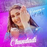 Sapna Choudhary Instagram – Get your folk fashion game strong because on 15th November, we’re diving into the #Chundadi groove! 

Desi Queen👸🏻💛 @itssapnachoudhary #MeenakshiPanchal @aprajeet_singh30 @rk_crew_real @officialbittusorkhi #LuckyJaglan #sapnachaudhary #TSeriesHaryanvi
