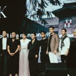 Sara Ali Instagram – Ok, it’s official. 
#NenekBongkokTiga will be premiering in February 2023 only on Viu.

Thank you @hunhaqeem @curicuriklik @atiqah9529 for this group photo. Missing @syafienaswip , @sheriemerlis & Sofea Jane. 

#ViuUpfront2023 KLCC Convention Centre