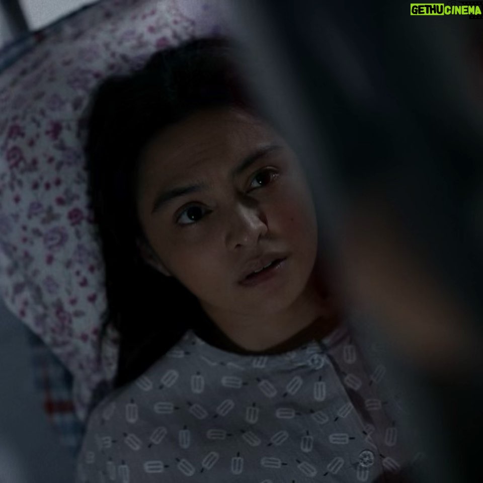 Sara Ali Instagram - Folklore 2 : Ayizah, ayizah on HBO Go. @hboasia