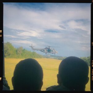 Sara Ali Instagram - Assalammualaikum semua, selamat menonton Air Force The Movie.

This is ANGKASA 1-1, ready to take off. @gscinemas 

#AirForceTheMovie
#SelagiBernyawa