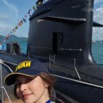 Sara Ali Instagram – Can’t wait for my next big toy. #SediaBerkorban

@tldm_rasmi
@kd_lekiu 
@multimedia_entertainment
@2023lima
@shahrilghani