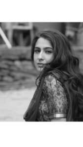 Sara Ali Khan Instagram - 5 years- and the taste of the piping hot and perfectly spiced Maggi, the smell of the wet soil, the pre-dawn call times, the taste of the cold rain that I would involuntarily drink between sporadic shivers, my thumping heartbeat when Gattu sir would say roll camera, my eager and curious questions to Sushant about what I can do to be better, his selfless and unconditional help & support, the awe at the various colours dancing in the sky and then reflecting magically against the snow capped mountains, the feeling of the first sun rays hitting my tired, cold face at packup- it all feels as fresh as yesterday. 5 years ago, the silver screen said ‘Introducing Sara Ali Khan.’ And there’s not a single day that I wouldn’t want to live every moment of this film all over again. Thank you @gattukapoor & @kanika.d for giving me Mukku. Jai Bholenath. ☮️💟 Kedarnath thank you for making me-me. April mein aati hoon 🙏🏻 7.12.2018- ♾️