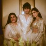 Sara Ali Khan Instagram – Happy Dhanteras 💫✨