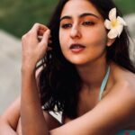Sara Ali Khan Instagram - 🌼🤍🩵🦋