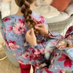 Sara Parikka Instagram - mainos @maiafamilyofficial ARVONTA & ALEKOODI 🌸❣️🐰 Ma-ia Familyn talvimallisto tuo luonnon hehkuvat värit pukeutumiseen ✨ Ihanat satumaiset kukat ja viileät, talviset kuosit ovat niin kauniita! Katso vaikka ☝🏼 🌸 SUOSIKKEINA: Minette-mekon kauniit yksityiskohdat, Merri-housujen monikäyttöisyys ja Poppy-kuosi jossa on kerrassaan upeat sävyt ❣️vaatteita löytyy koossa: 56-134 joten ihanasti onnistuu myös sisarusten samistelu! 🌸 ARVONTA Kerro miellyttääkö silmää enemmän Poppy vai Minette kuosi ja nappaa seurantaan @maiafamilyofficial 🥰 yhdelle voittajalle on luvassa 100€ arvoinen lahjakortti! Arvon voittajan 09.10 ja ilmoitan dm-viestillä. Instagram ei osallistu arvontaan! 🌸 ALEKOODI: Koodilla AWSARA20 / saa 20 % alennuksen normaalihintaisista tuotteista 48h ajan eli 02.10-04.10.2023 välisenä aikana.