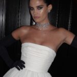 Sara Sampaio Instagram - Ready for the @britishfashioncouncil awards. Wearing @richardquinn and @swarovski styled by @aryehlappin @smartwater @the22.london The Twenty Two