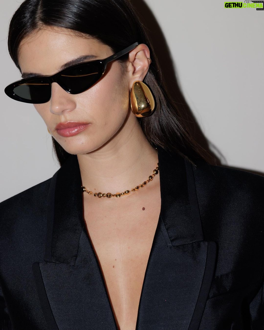 Sara Sampaio Instagram - Canβt get over this @zimmermann look ππ πΈ @pedroatgomes
