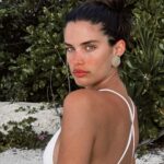 Sara Sampaio Instagram - Island girl 🏝️