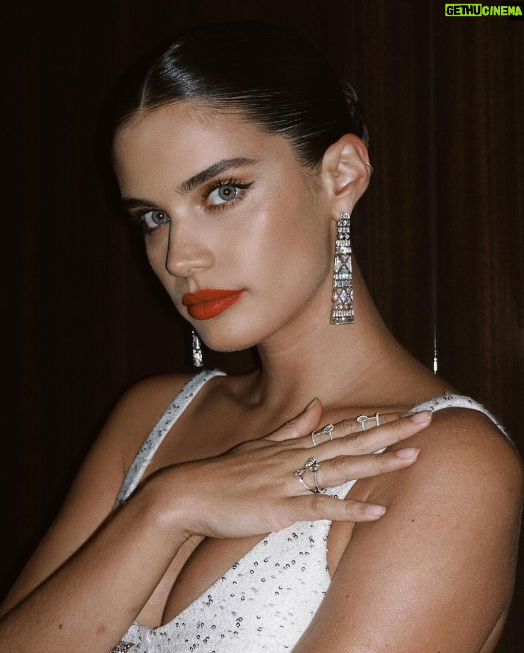 Sara Sampaio Instagram - Always in love with @messika Jewerly! Thank you so much for having me at your show. 💎💎 @lurveconsulting Paris, France