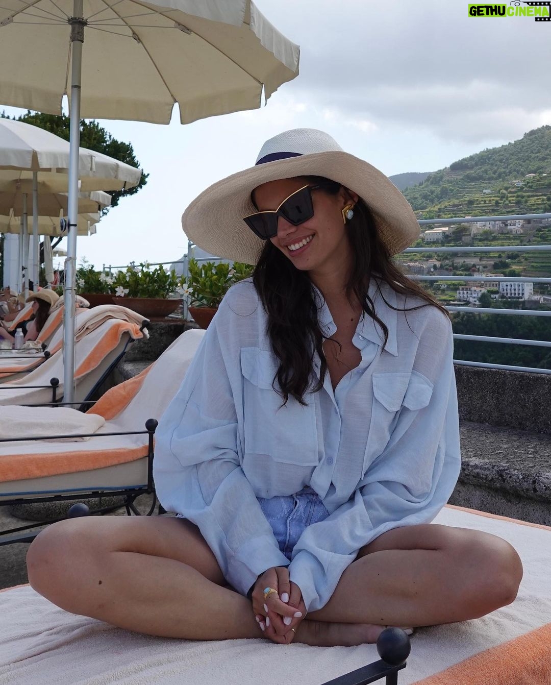 Sara Sampaio Instagram - Italy 🍝 Caruso, A Belmond Hotel