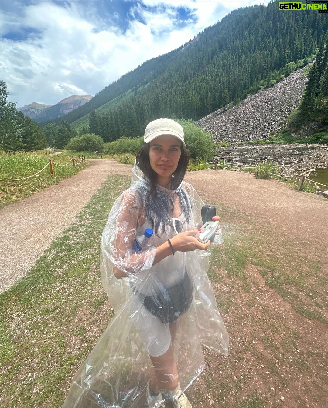 Sara Sampaio Instagram - Aspen 🐟⛰️ Aspen, Colorado