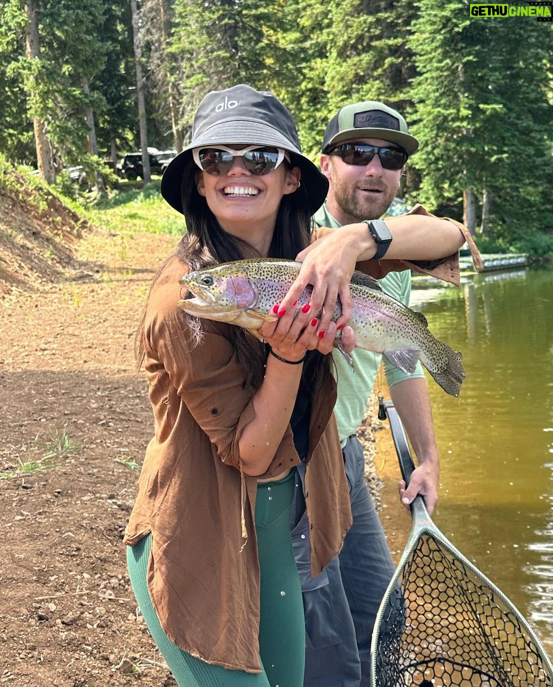 Sara Sampaio Instagram - Aspen 🐟⛰️ Aspen, Colorado
