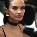 Sara Sampaio Instagram - Can’t get over this dress 🥹 @zuhairmuradofficial you make de most beautiful gowns. Thank you for having me 🤍🕸️ Paris, France