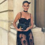 Sara Sampaio Instagram - Can’t get over this dress 🥹 @zuhairmuradofficial you make de most beautiful gowns. Thank you for having me 🤍🕸️ Paris, France