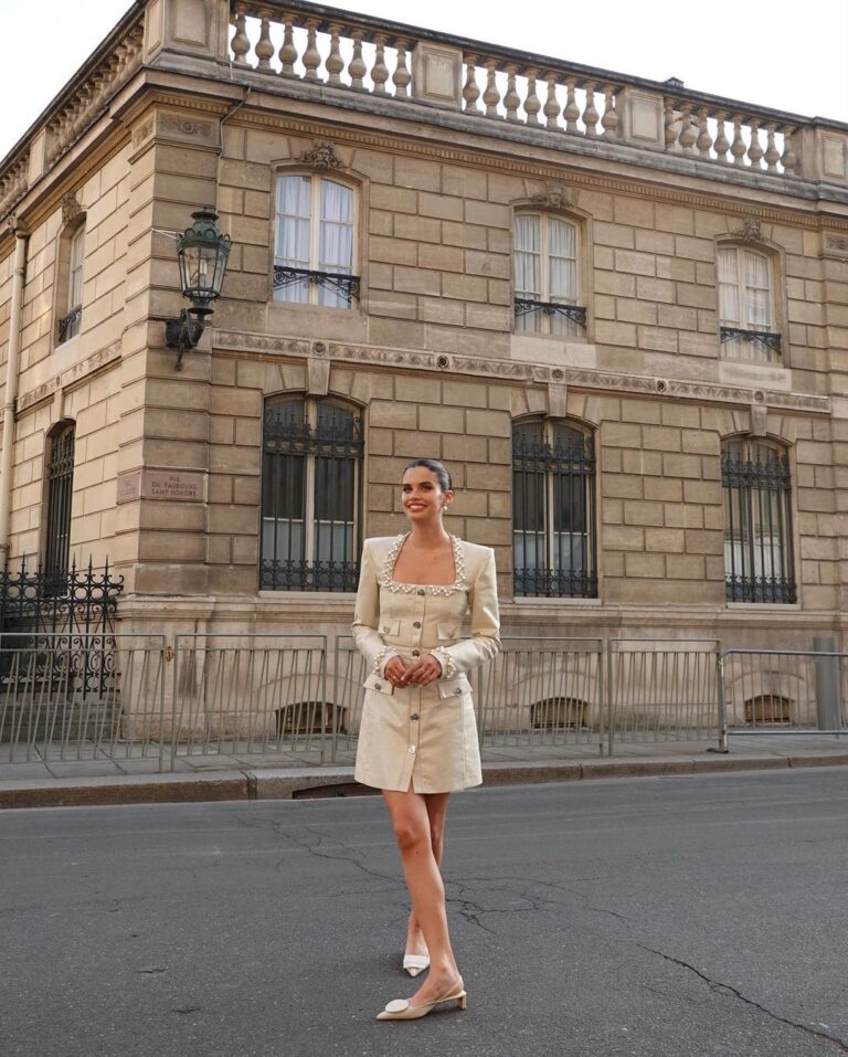 Sara Sampaio Instagram - Bonjour paris 🥐 Paris, France