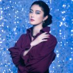Sara Takatsuki Instagram - 音楽劇「星の飛行士」ビジュアルが解禁されました⭐️煌びやかでとても好きな世界観です。1月15日(金)に公演されるリーディングシアター「星の王子さま」にも出演致ます☺️そしてオフィシャル先行の終了した音楽劇「星の飛行士」＜高月彩良チケット特別先行販売＞が決まりました！本日10日12:00〜14日23:59までの5日間のみの抽選受付となります。ストーリーよりチェックしてみてください。宜しくお願い致します💫 #星の飛行士 #演劇の毛利さん