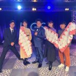 Sara Takatsuki Instagram - 今夜19:00〜放送の「#新しいカギ」2時間SPに出演致します🔑 バチェ男歌謡祭へ 行ってきました🎤 念願のバチェ男さんに お会いできました😳 セクシーでした。 なによりも歯がとっても白かったです。 今夜もお楽しみに☺️